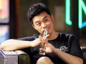 娱乐圈爆料李瀚文是谁,李瀚文身份揭秘，神秘人物竟是...  第2张